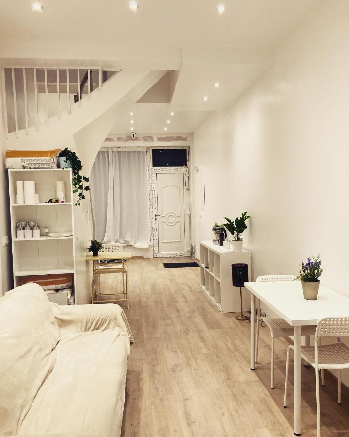 Benny'S Rooms Brussels City Centre מראה חיצוני תמונה