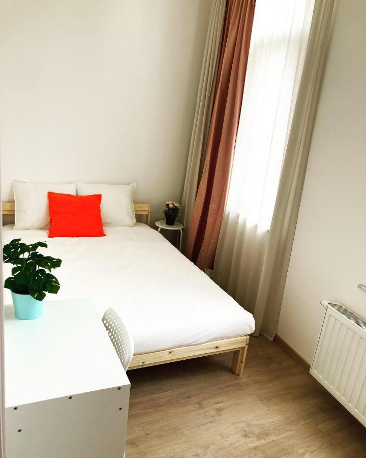 Benny'S Rooms Brussels City Centre מראה חיצוני תמונה