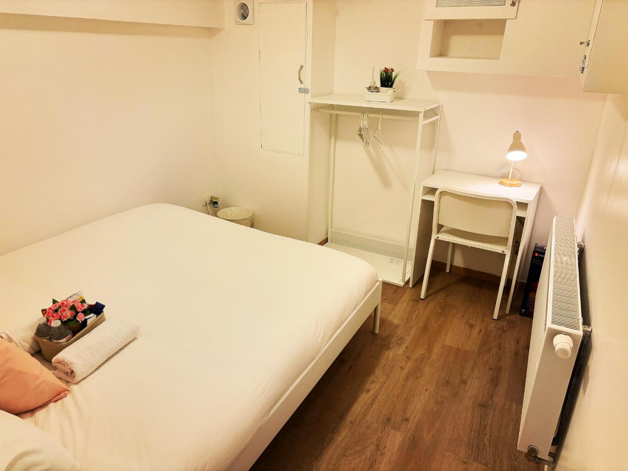 Benny'S Rooms Brussels City Centre מראה חיצוני תמונה