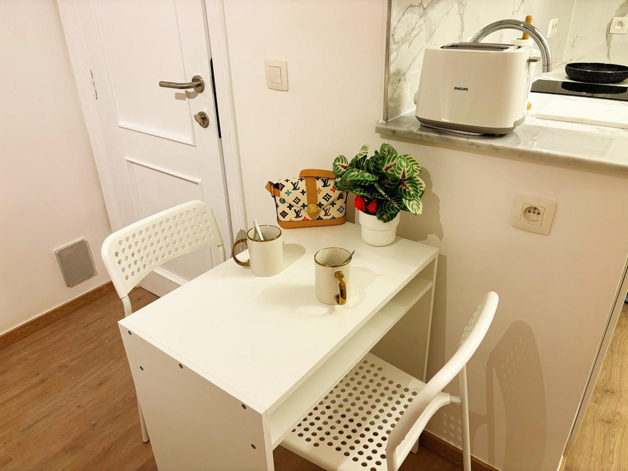 Benny'S Rooms Brussels City Centre מראה חיצוני תמונה