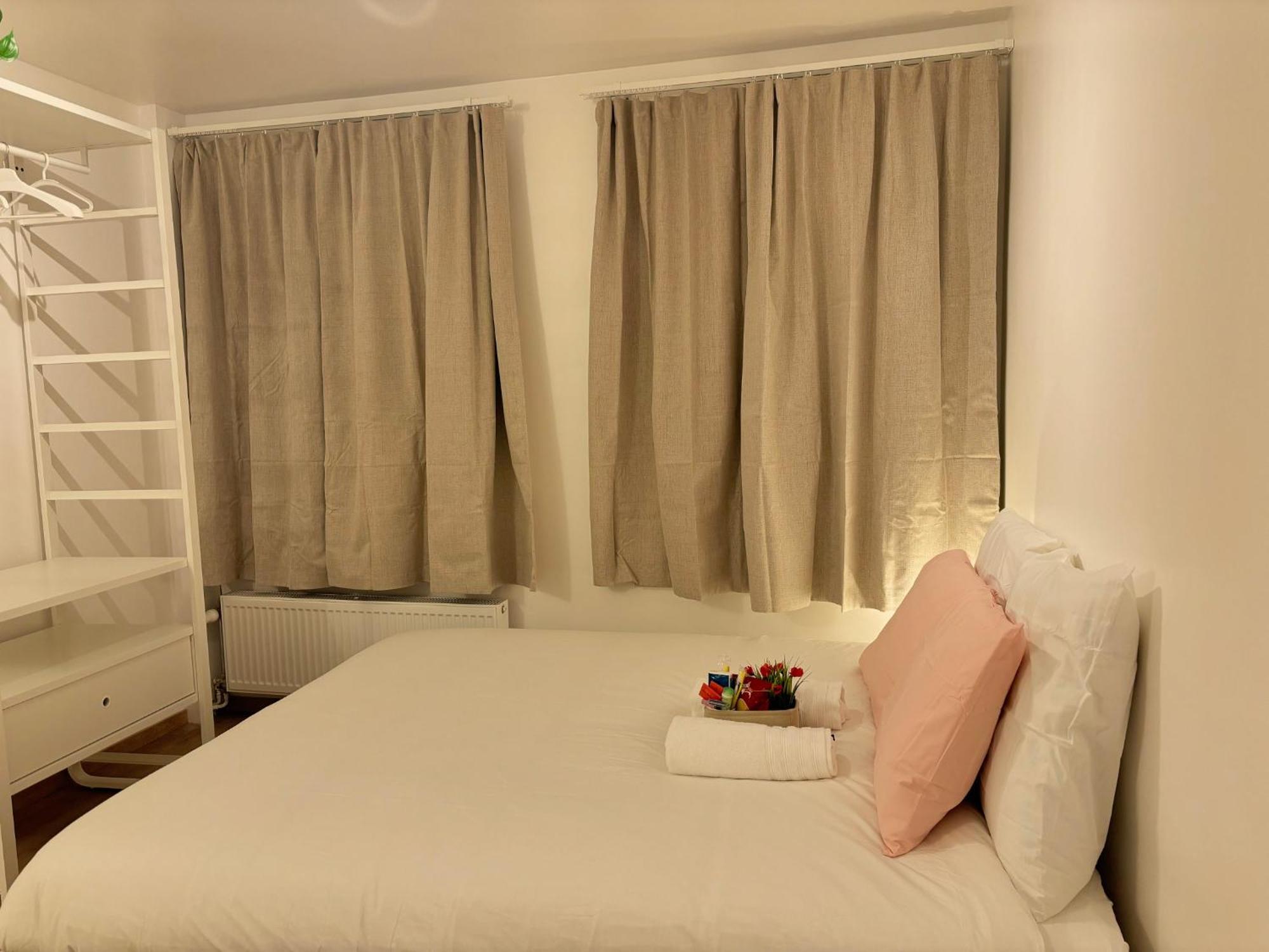 Benny'S Rooms Brussels City Centre מראה חיצוני תמונה