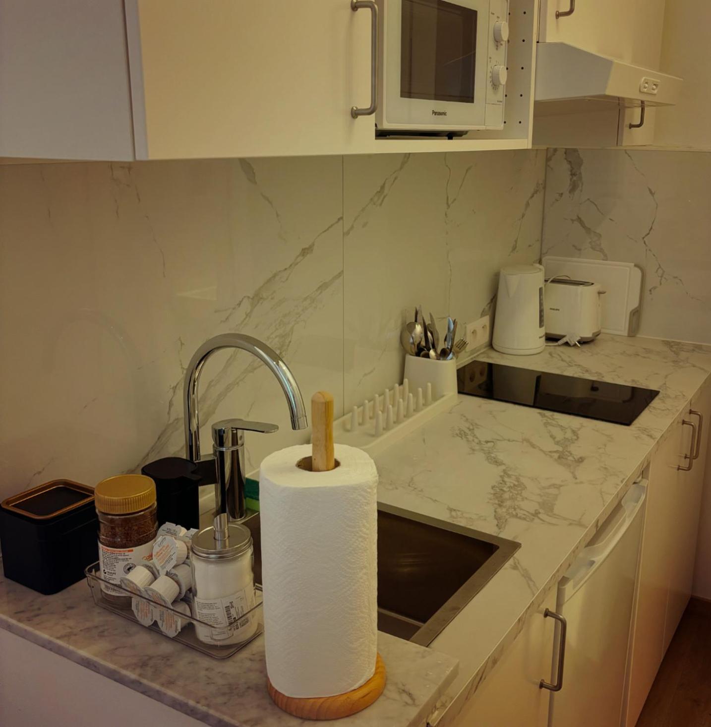 Benny'S Rooms Brussels City Centre מראה חיצוני תמונה